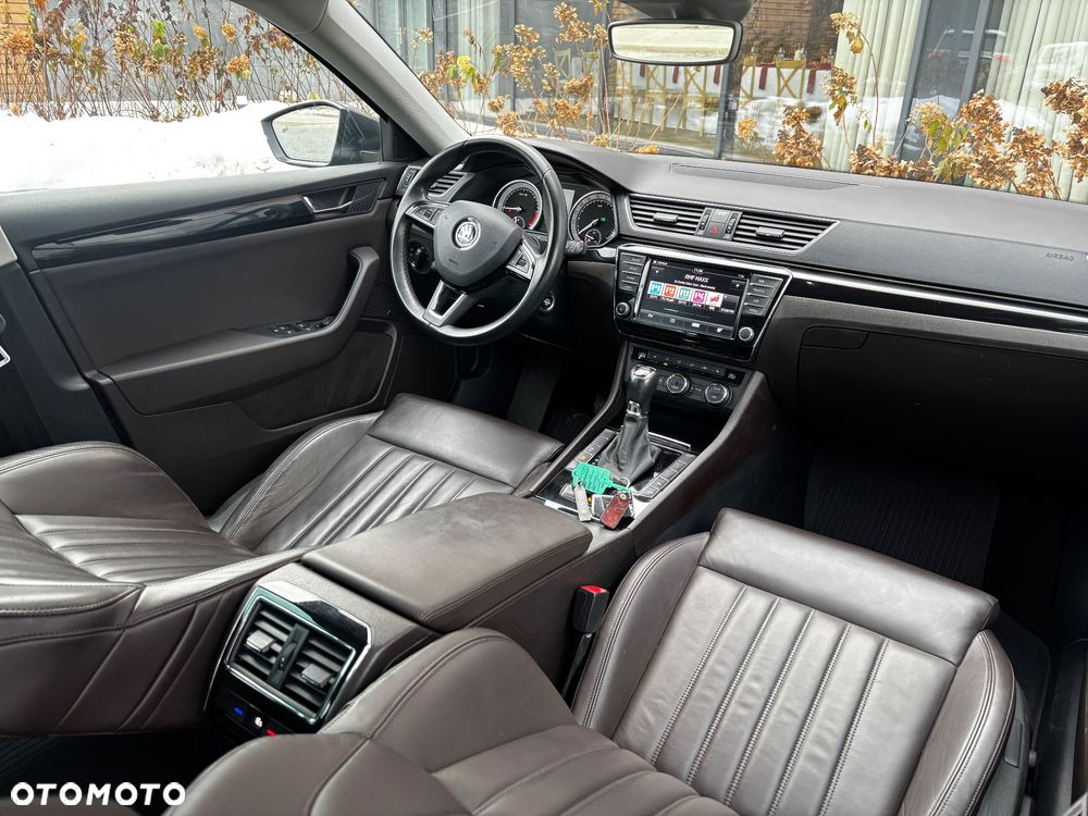 Skoda Superb 2.0 TDI 4x4 DSG L&K - 12