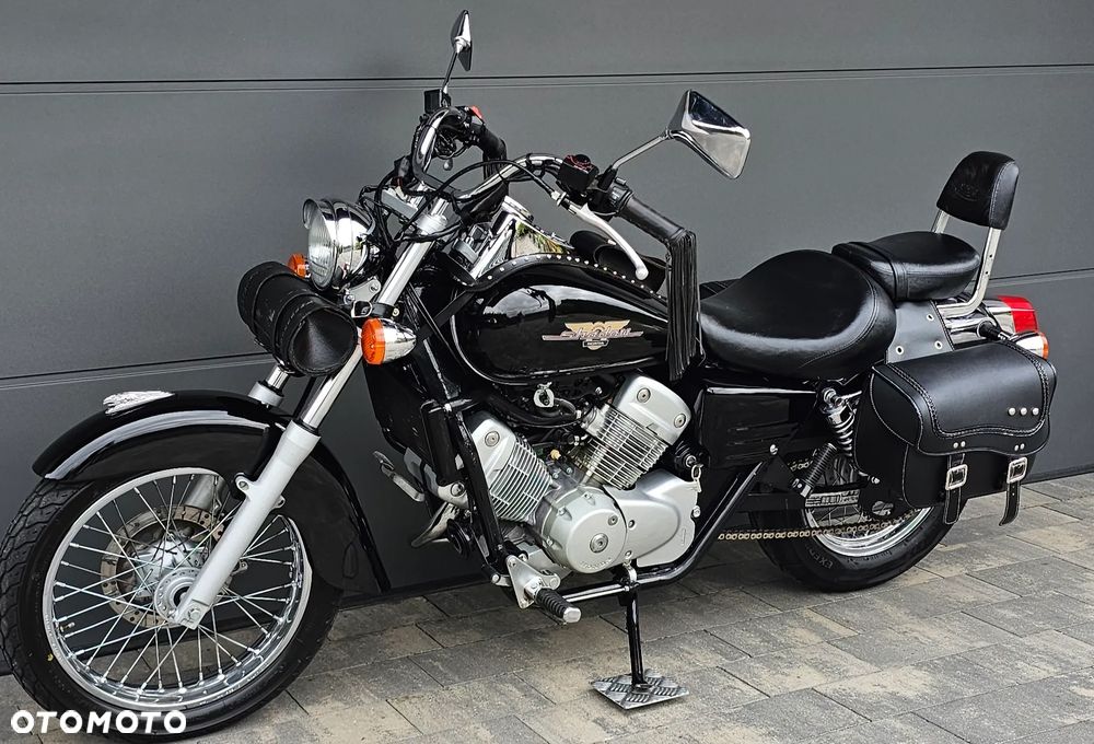 Honda Shadow - 5