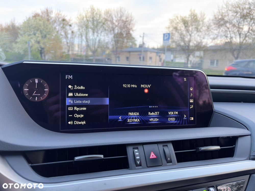 Lexus ES 300h Elegance - 22