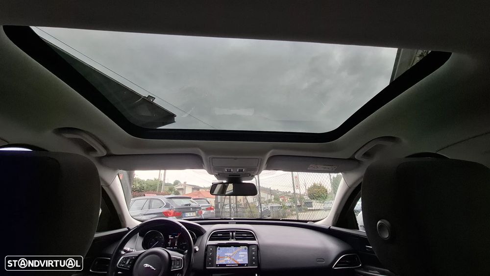 Jaguar XE 20d Aut. R-Sport - 38