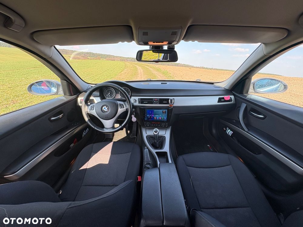 BMW Seria 3 - 10