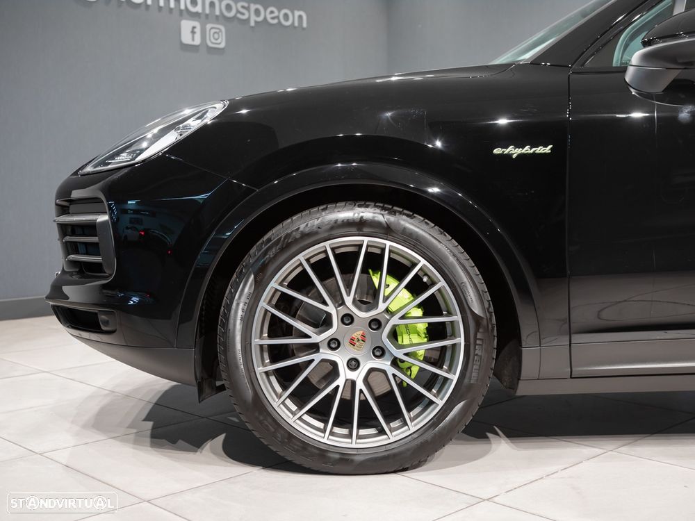 Porsche Cayenne E-Hybrid Platinum Edition - 9