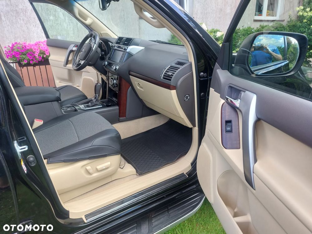 Toyota Land Cruiser LC 3.0 D-4D Invincible - 9