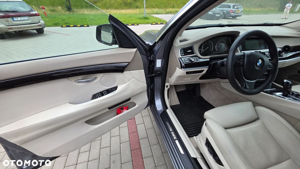 BMW 5GT 535d - 26