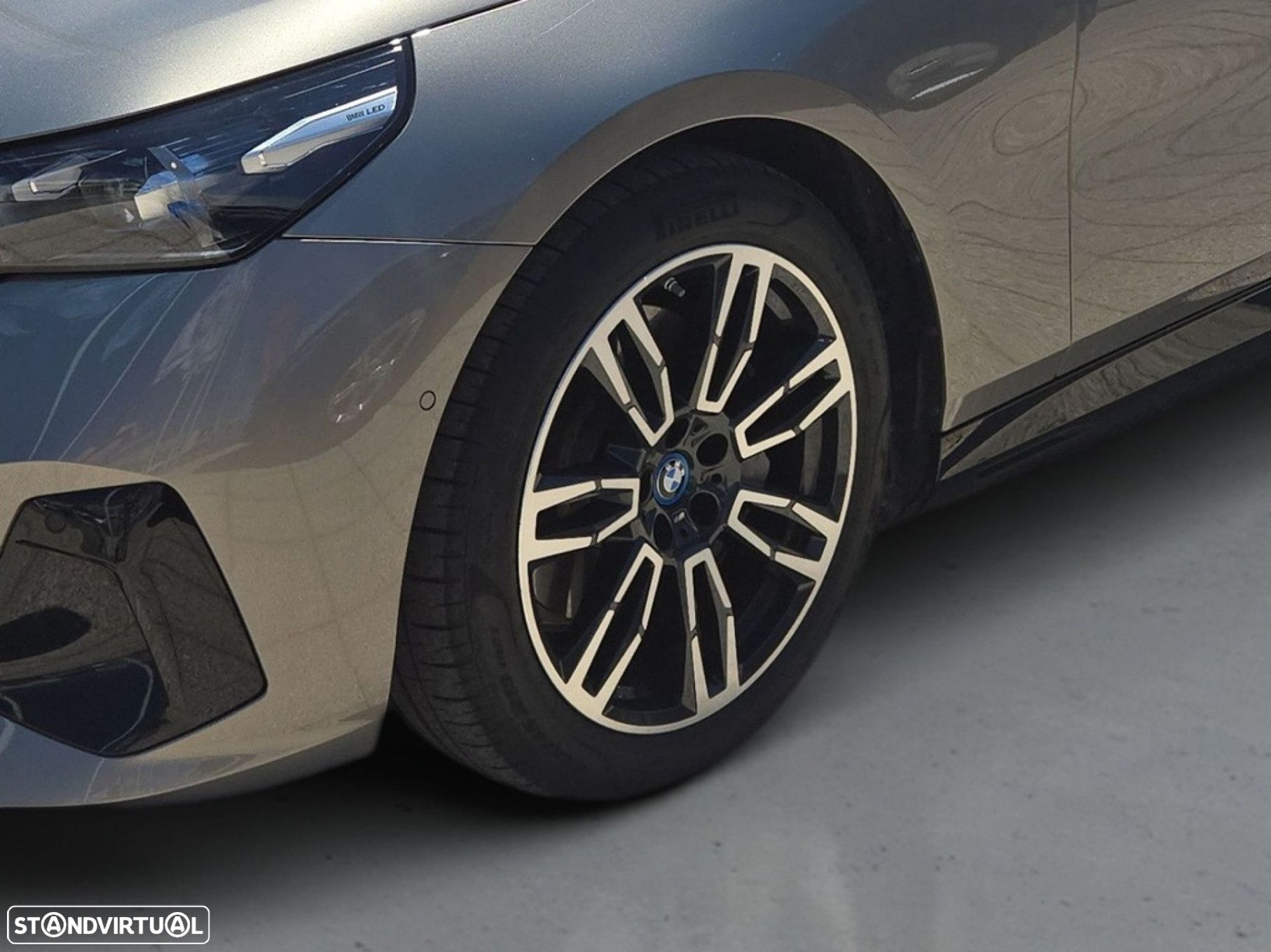 BMW i5 eDrive40 Edição Desportiva M - 4