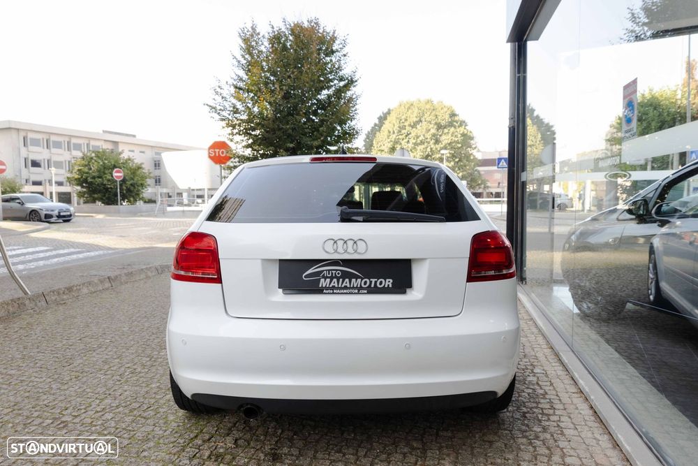 Audi A3 1.6 TDI Attraction - 15
