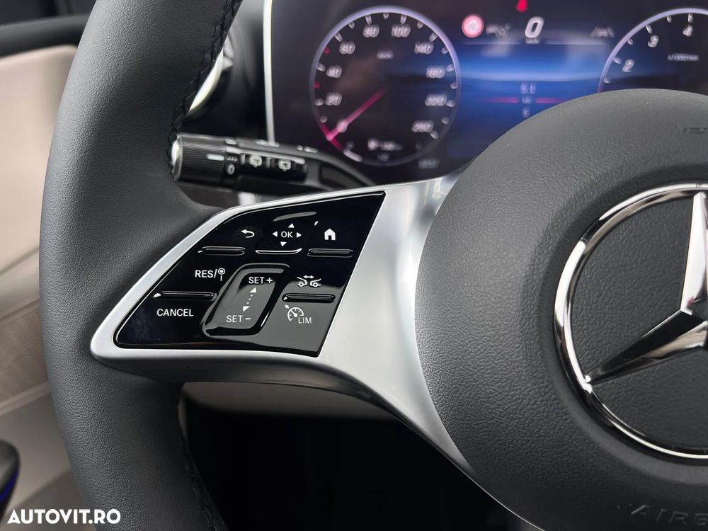 Mercedes-Benz GLC 200 4MATIC MHEV - 9