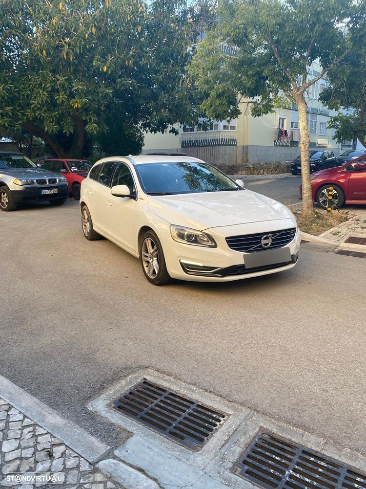 Volvo V60 2.4 D6 Summum AWD Phev - 20