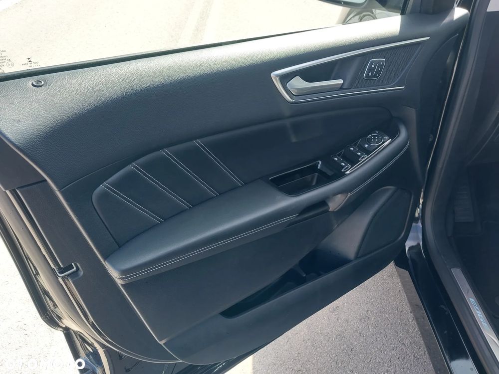 Ford Edge - 13