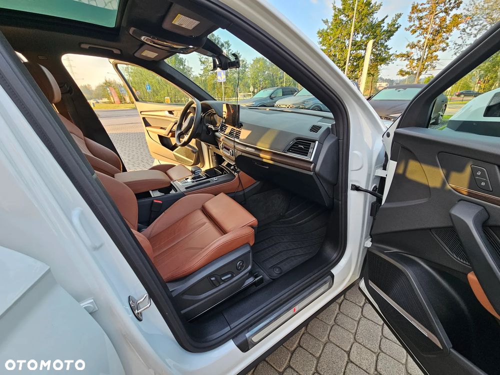 Audi Q5 45 TFSI quattro S tronic S line business - 12