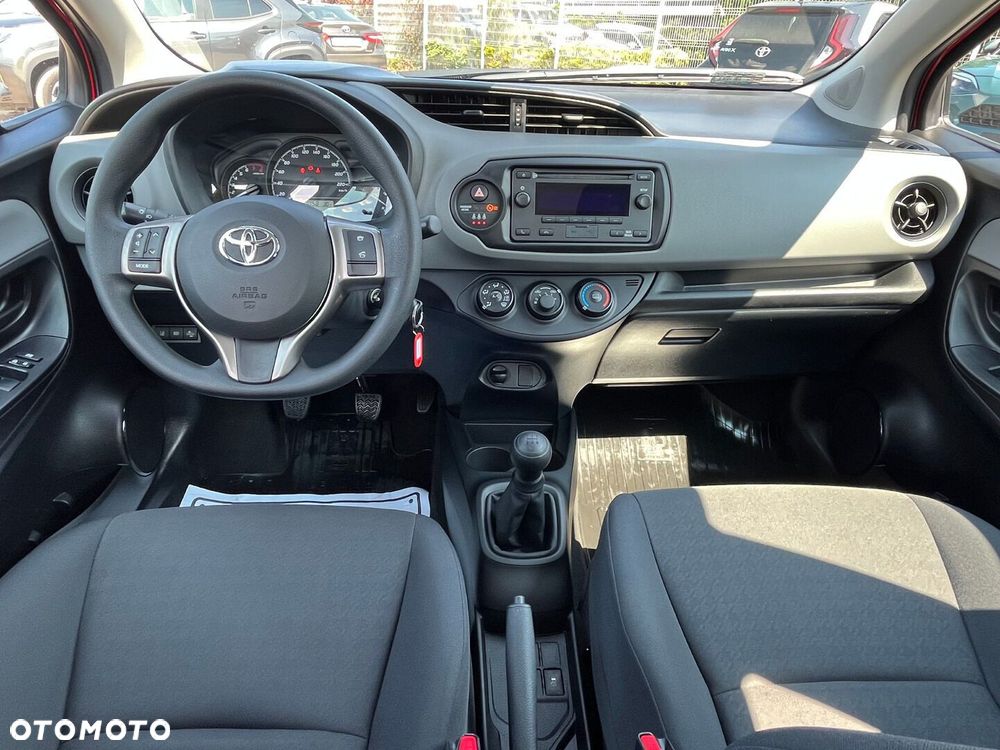Toyota Yaris - 5