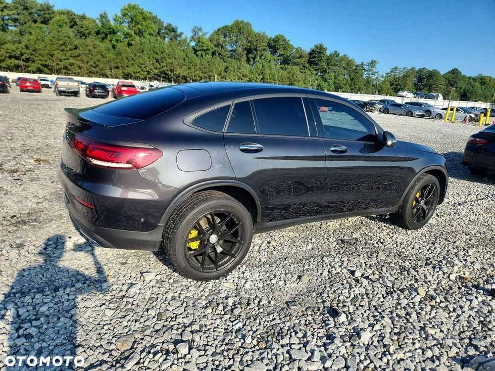 Mercedes-Benz GLC 300 4Matic 9G-TRONIC AMG Line - 4