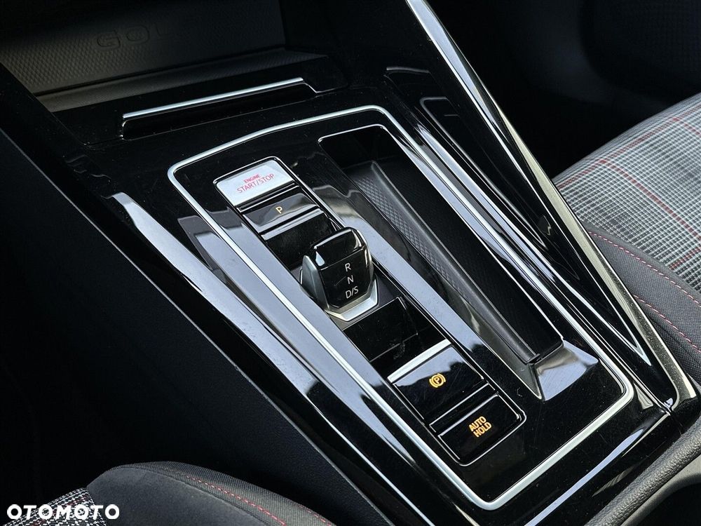 Volkswagen Golf 2.0 TSI GTI DSG - 22