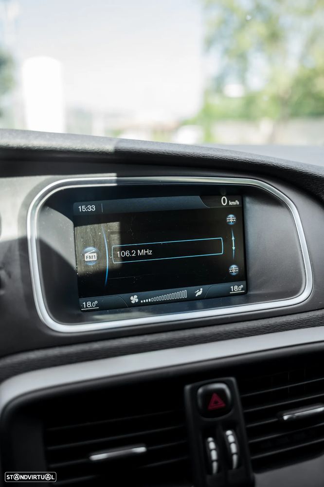 Volvo V40 1.6 D2 Kinetic - 32