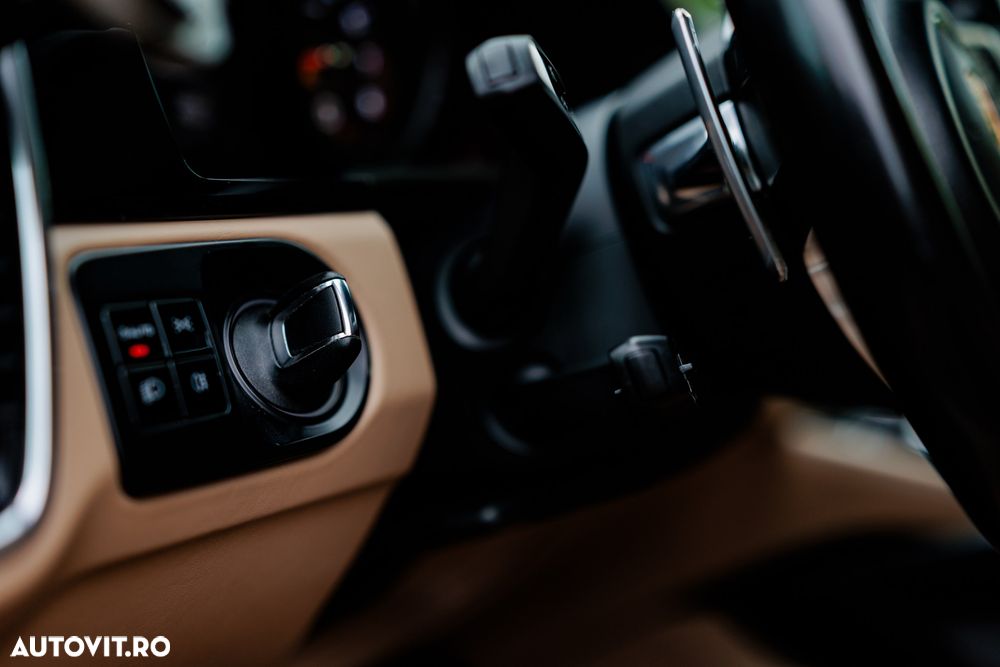 Porsche Cayenne Coupe Tiptronic S - 26