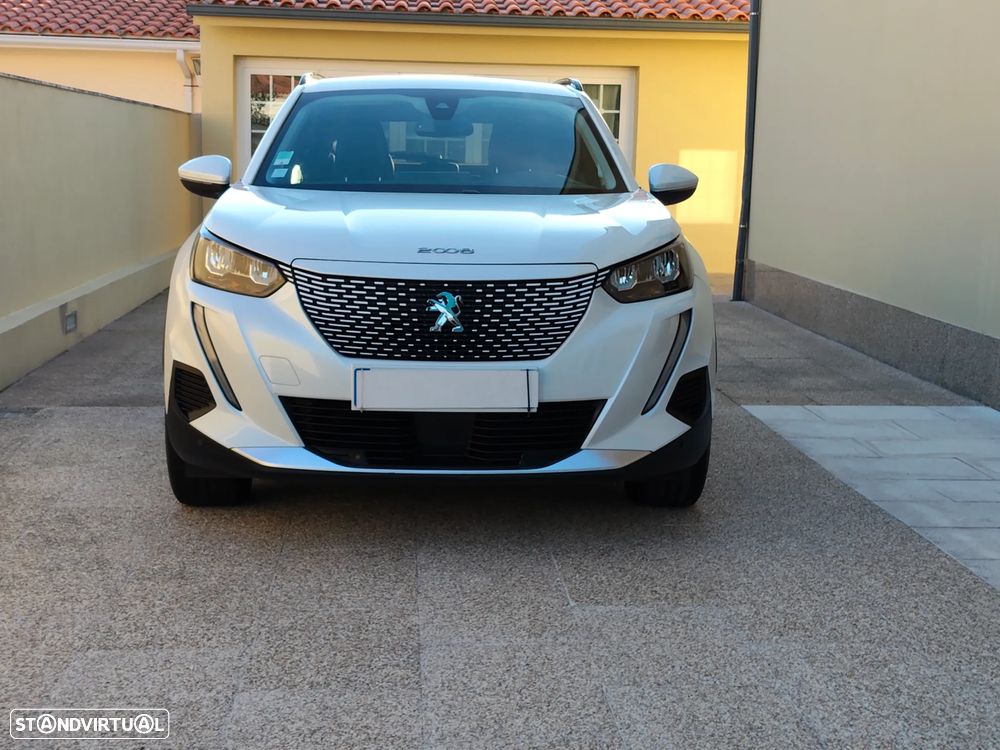 Peugeot e-2008 Allure Pack - 46