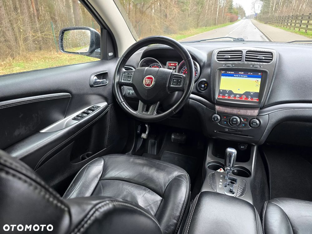 Fiat Freemont 2.0 Multijet Lounge AWD - 27