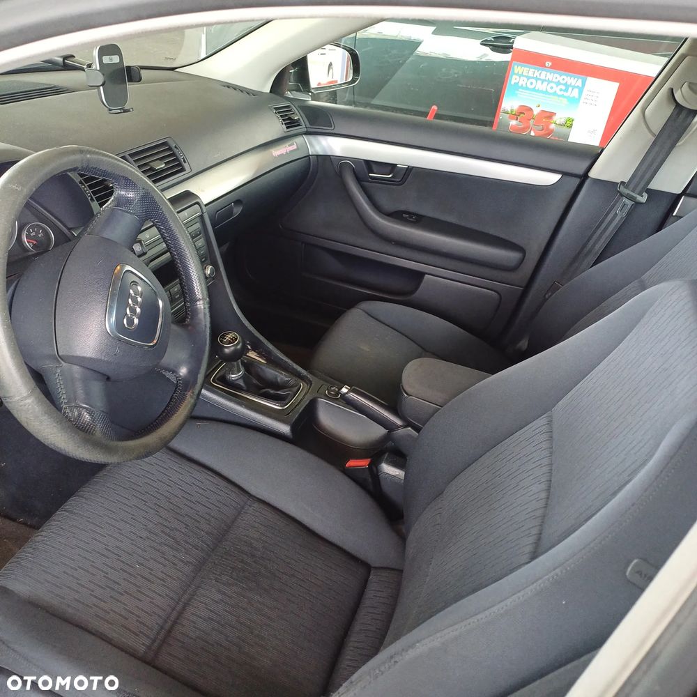 Audi A4 Avant - 8
