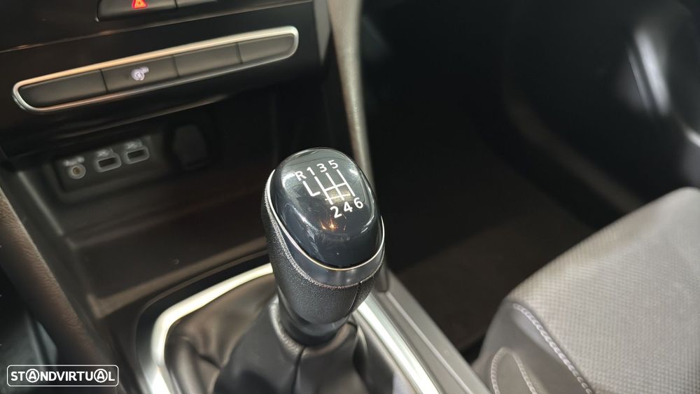 Renault Mégane Sport Tourer 1.5 Blue dCi Equilibre - 13