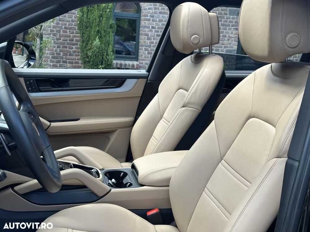 Porsche Cayenne E-Hybrid - 14