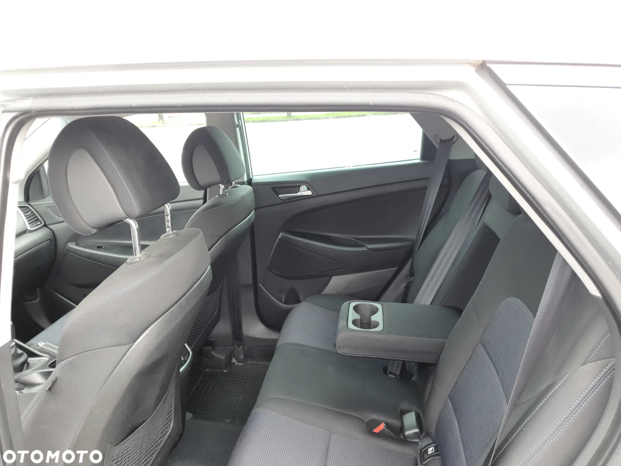 Hyundai Tucson 1.6 GDI BlueDrive Comfort 2WD - 10