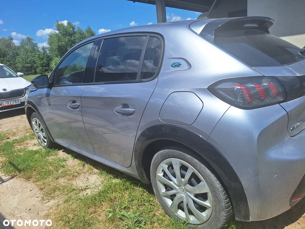 Peugeot 208 Elektromotor 136 GT - 9