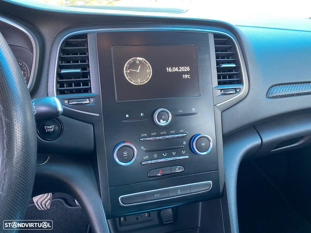 Renault Mégane Sport Tourer BLUE dCi 115 ZEN - 16