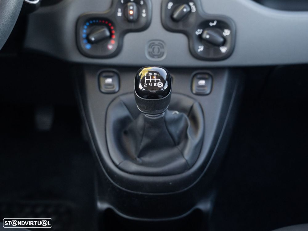 Fiat Panda 1.0 Hybrid City Life - 34