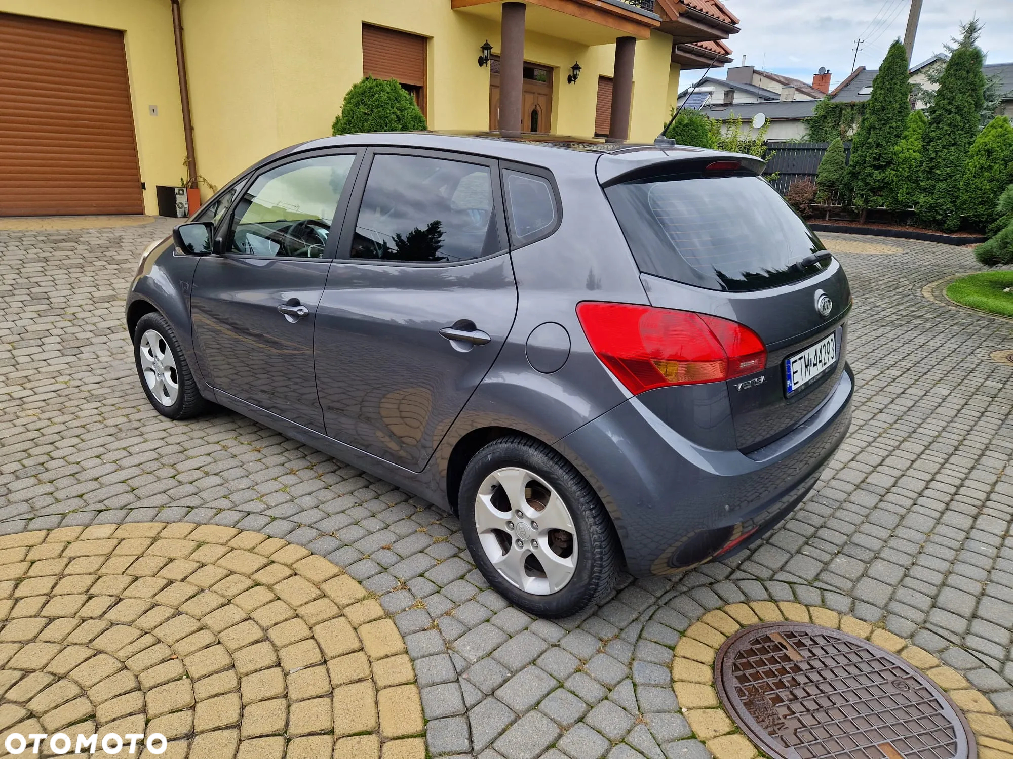 Kia Venga 1.6 CVVT Platinum Edition - 6