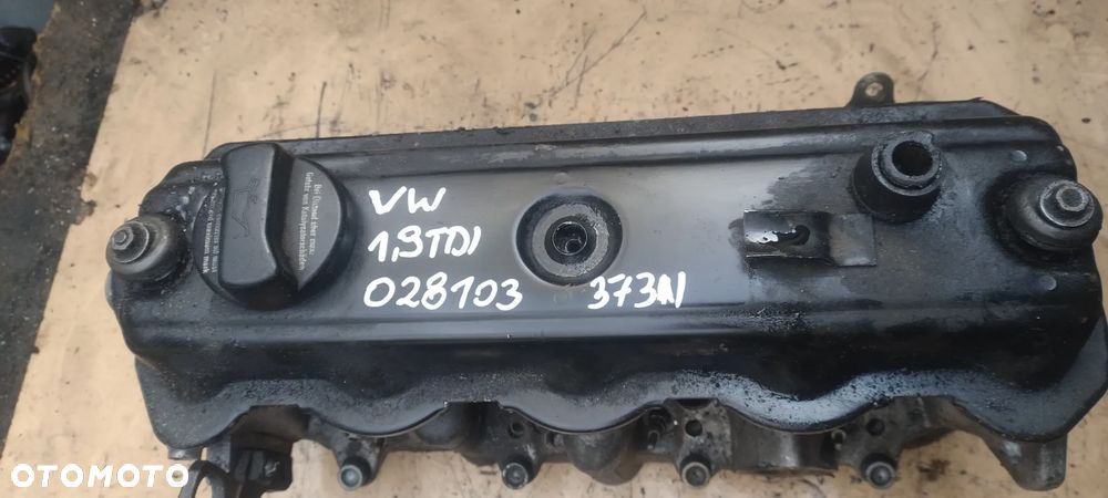 VW AUDI SEAT SKODA 1,9TDI głowica pokrywa wałek 028103373N - 2