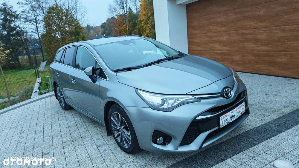Toyota Avensis Touring Sports 1.8 Multidrive S Edition-S - 26
