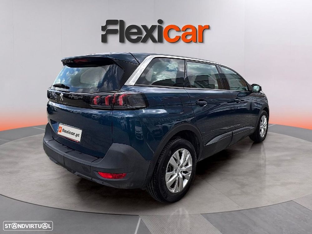 Peugeot 5008 - 8