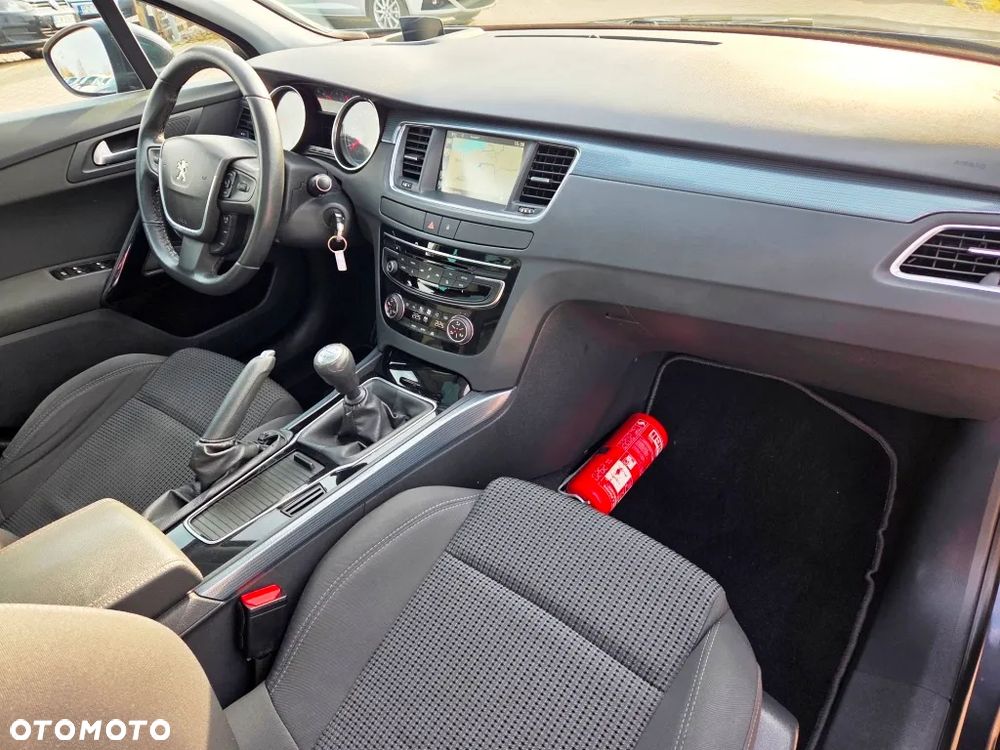 Peugeot 508 1.6 BlueHDi Allure S&S - 31