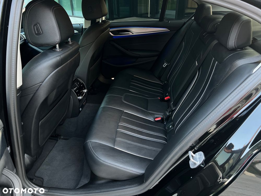 BMW Seria 5 520d MHEV Luxury Line sport - 39