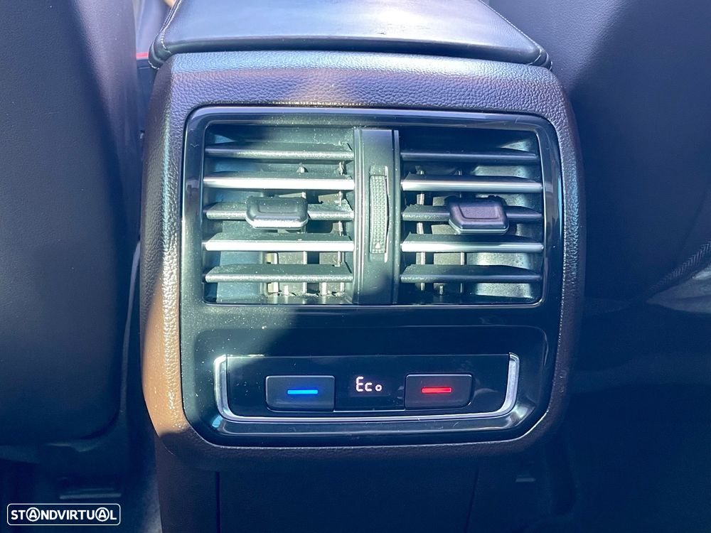 VW Passat Variant 1.4 TSI DSG GTE - 36