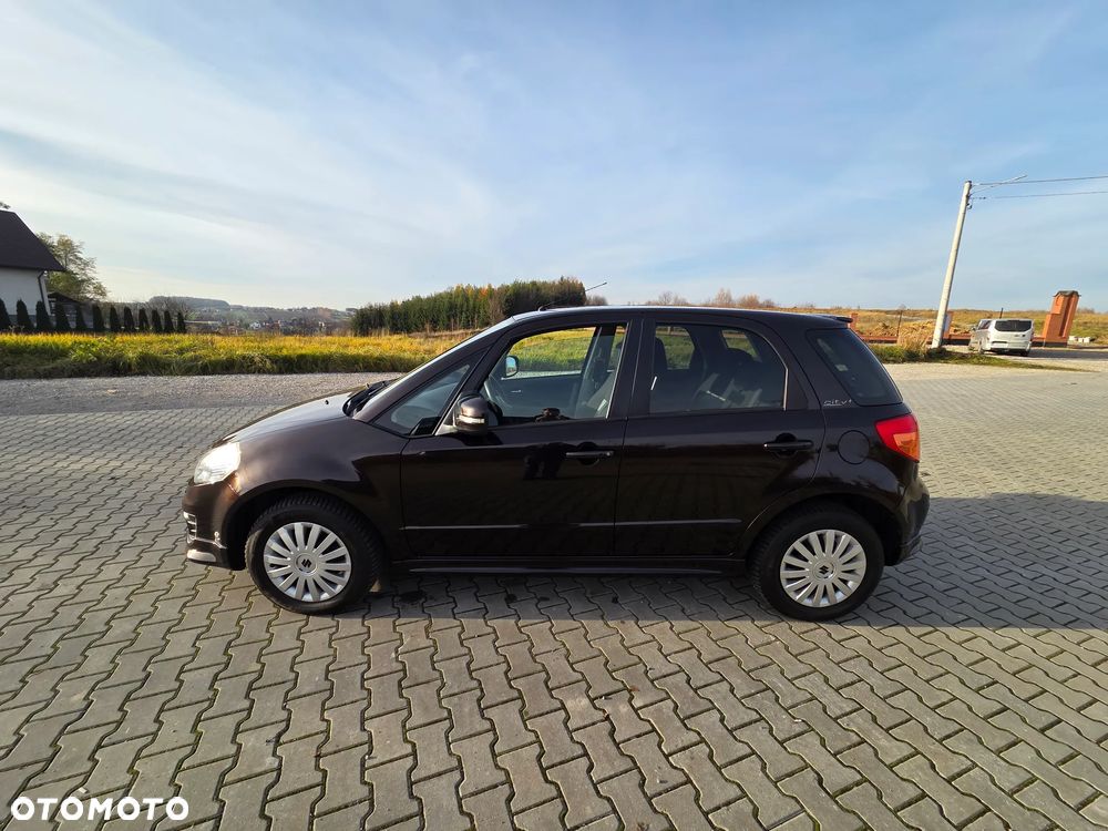 Suzuki SX4 - 6
