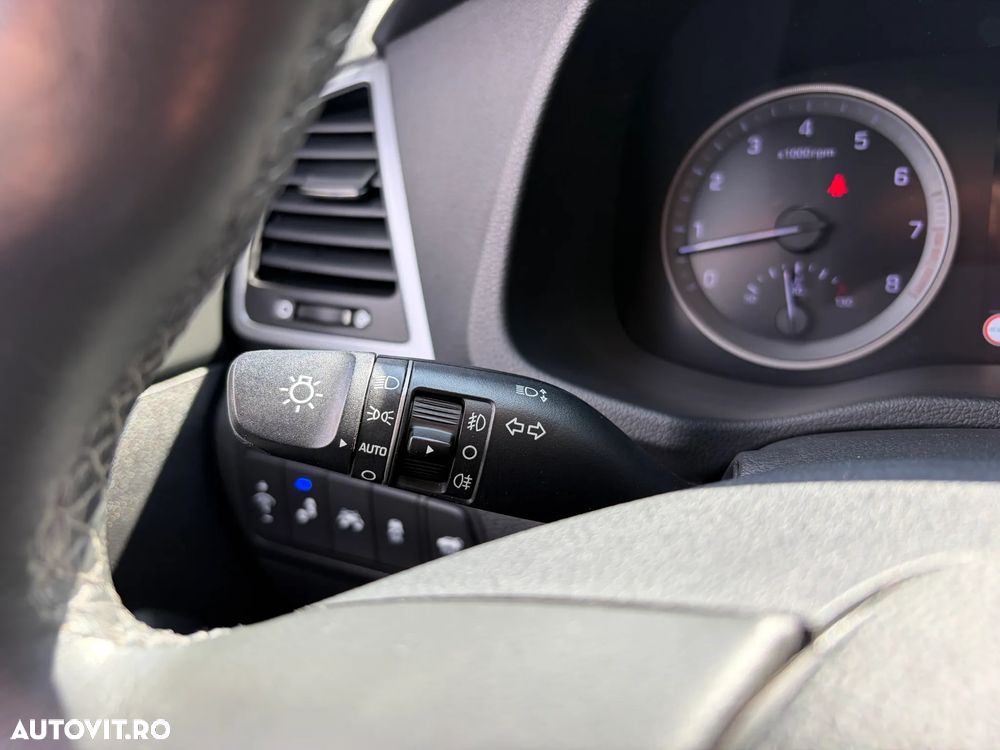 Hyundai Tucson 1.6 T-GDi 4WD 7DCT Luxury - 16