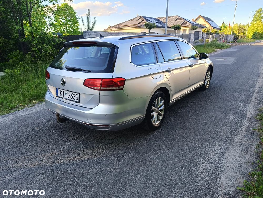 Volkswagen Passat 2.0 TDI BMT Comfortline DSG - 4