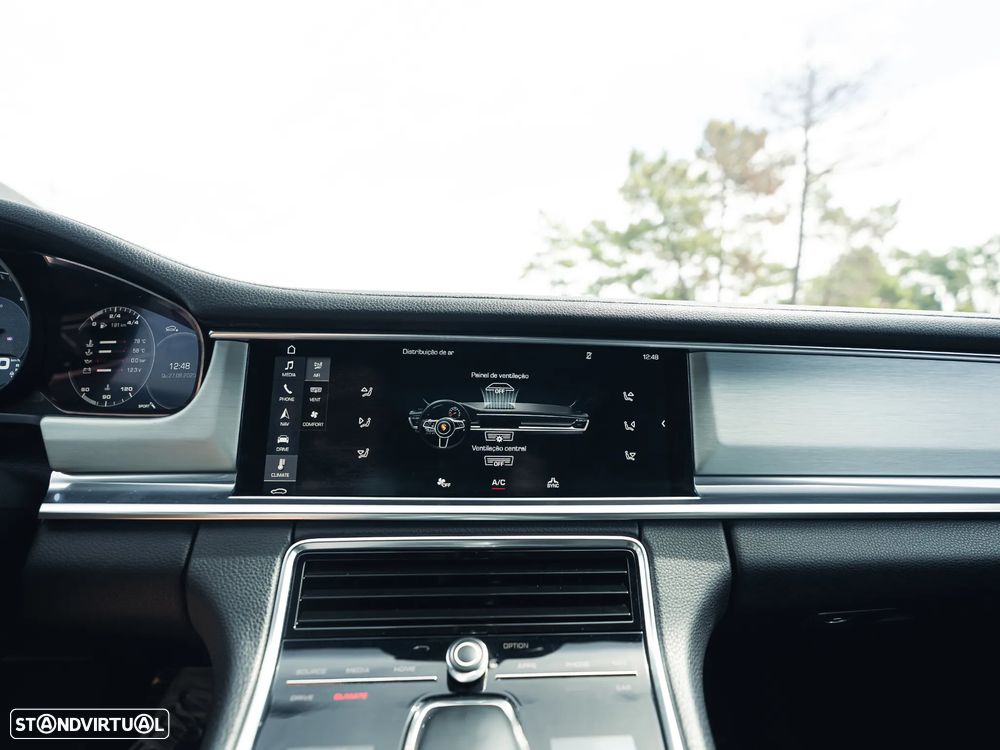 Porsche Panamera 4S Diesel - 26