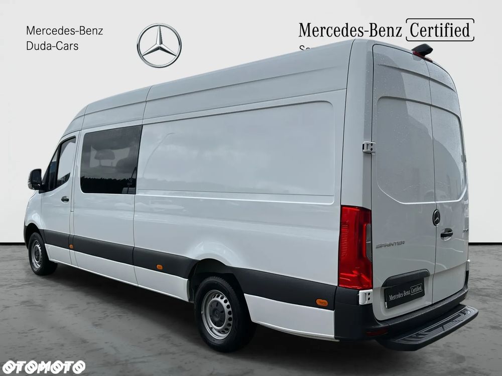 Mercedes-Benz Sprinter - 4