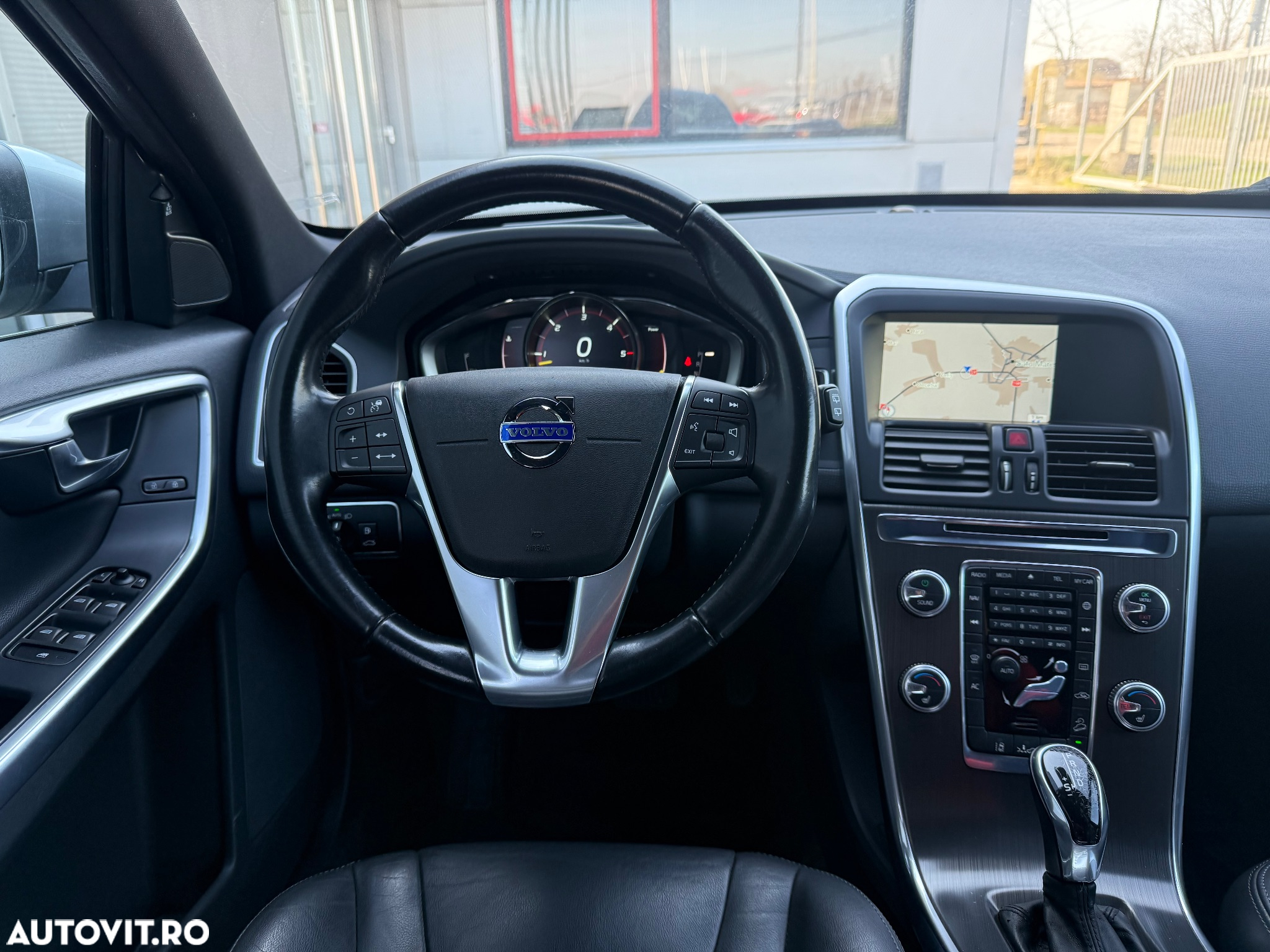 Volvo XC 60 D5 AWD Aut. Summum - 16