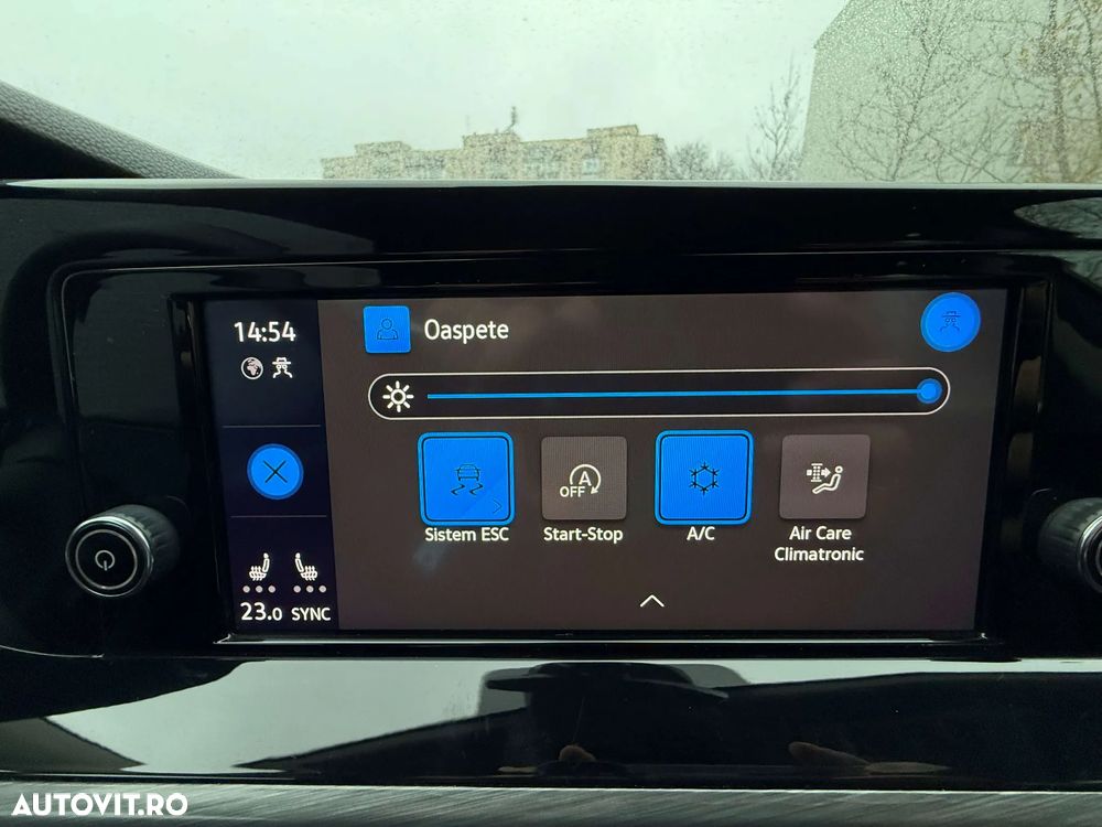 Volkswagen Golf 2.0 TDI DSG Style - 10