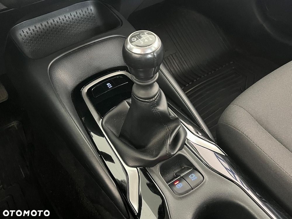 Toyota Corolla 1.5 Comfort - 28