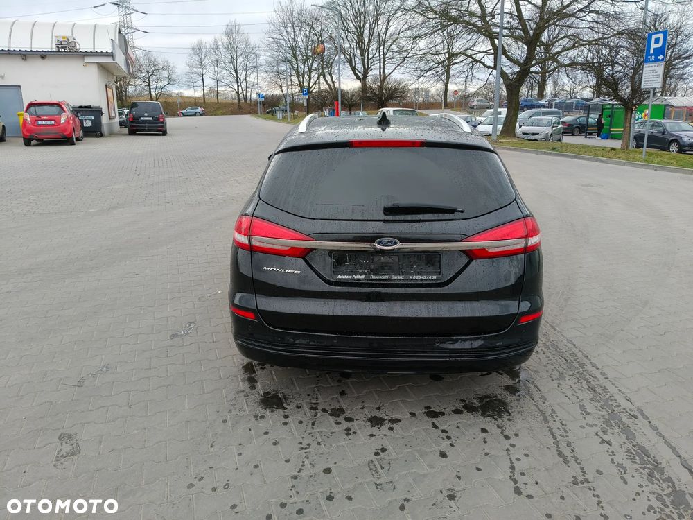 Ford Mondeo 2.0 TDCi Titanium PowerShift - 4