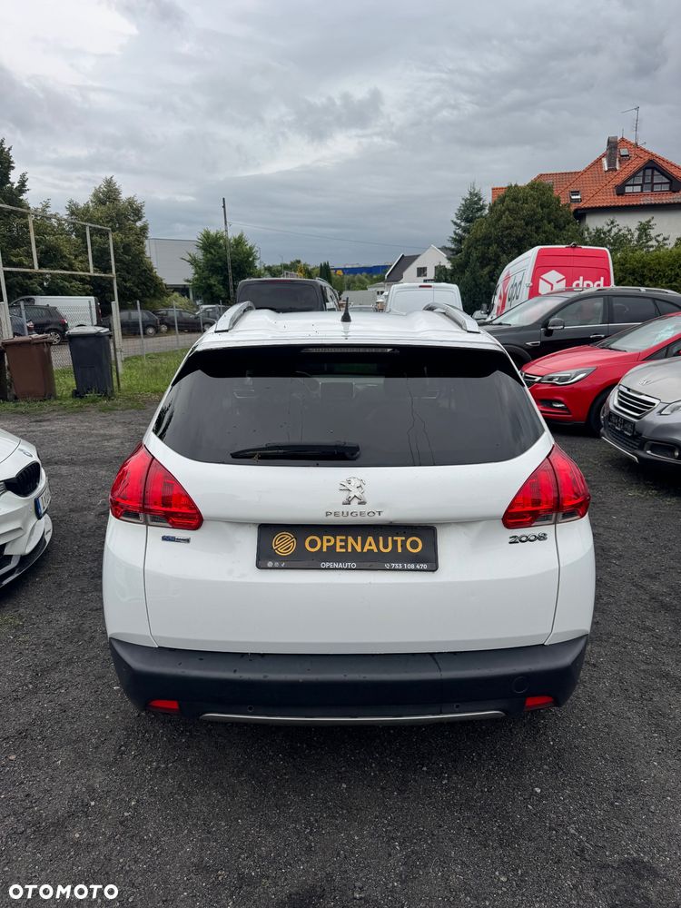 Peugeot 2008 1.2 Pure Tech Allure S&S EAT6 - 5