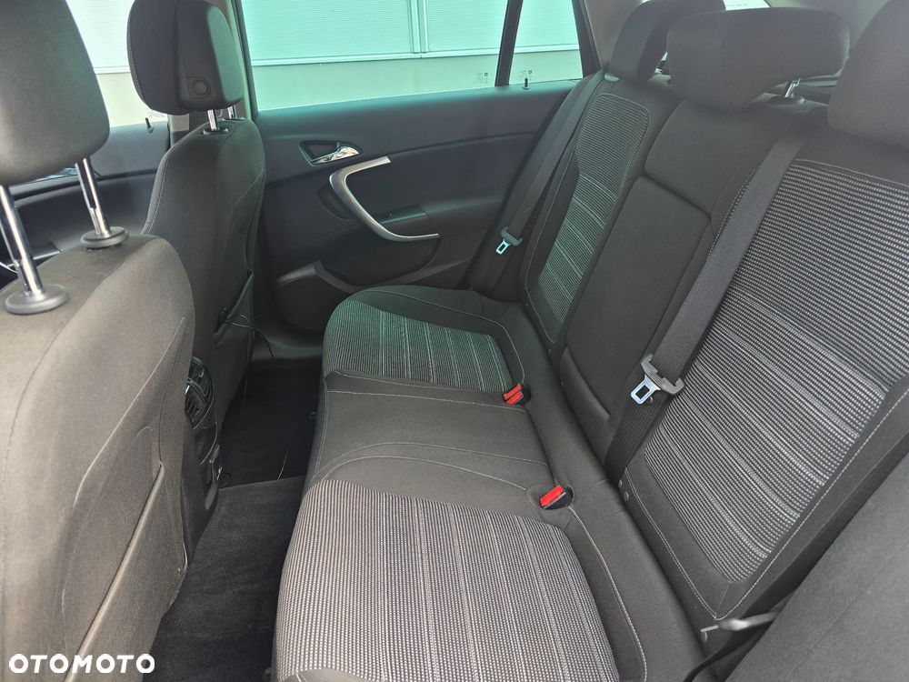Opel Insignia - 21