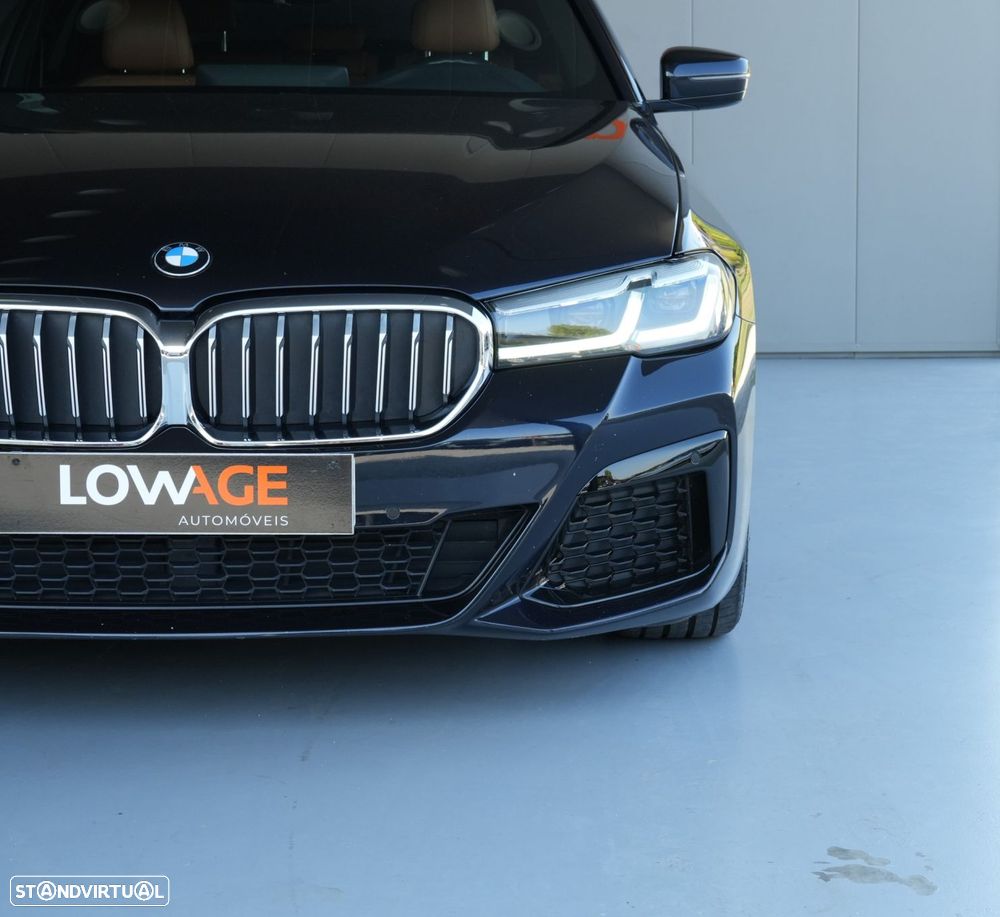 BMW 520 d Pack Desportivo M Auto - 10