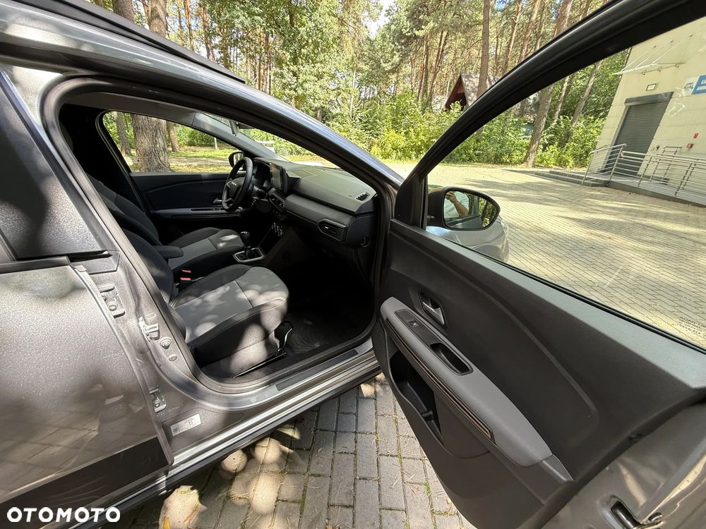 Dacia Jogger 1.0 TCe 110 Extreme 7os - 31