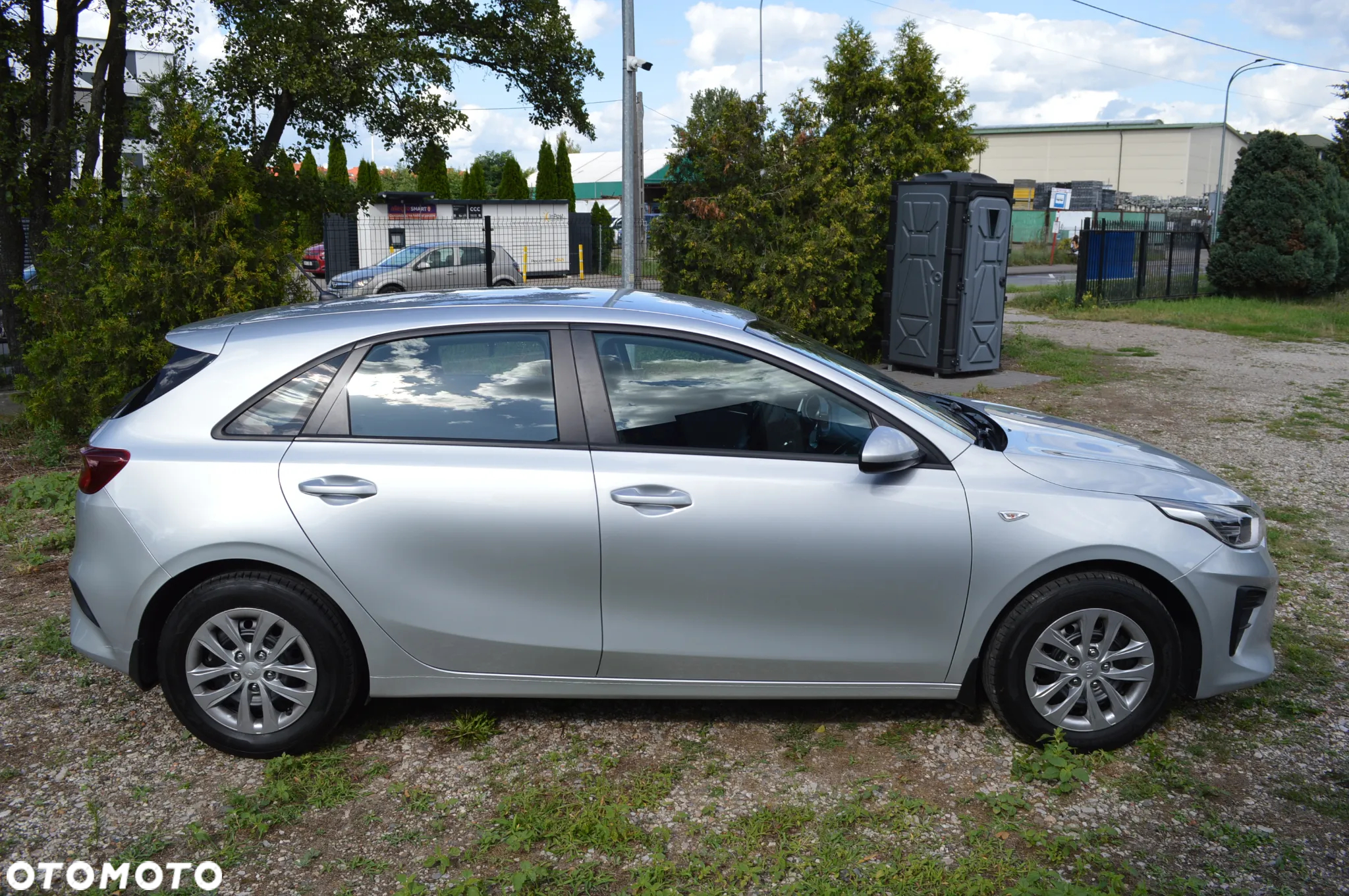 Kia Ceed - 8