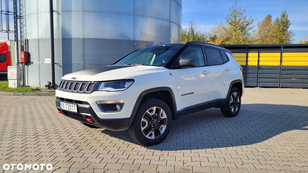 Jeep Compass - 22